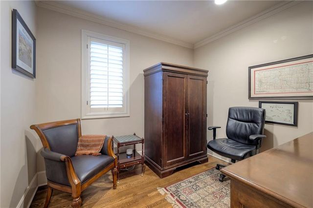 10804 W 141st Street, Overland Park, KS 66221