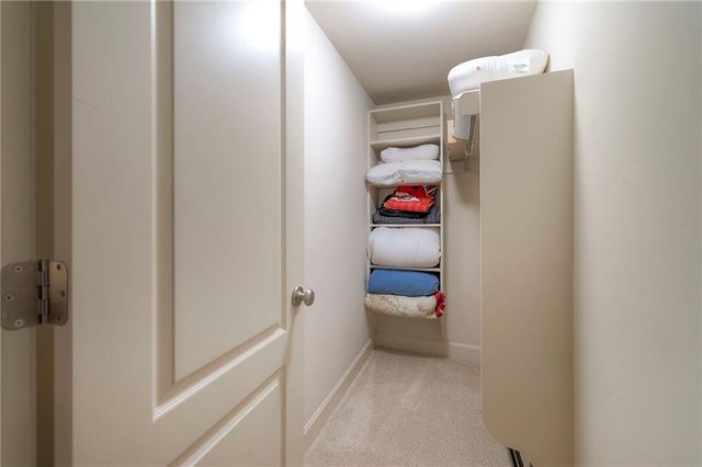 10804 W 141st Street, Overland Park, KS 66221