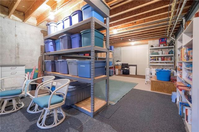 10804 W 141st Street, Overland Park, KS 66221