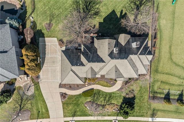 10804 W 141st Street, Overland Park, KS 66221
