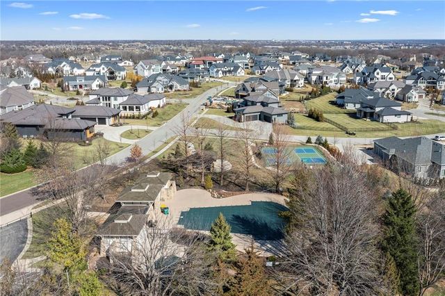 10804 W 141st Street, Overland Park, KS 66221