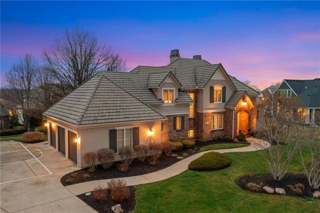 10804 W 141st Street, Overland Park, KS 66221