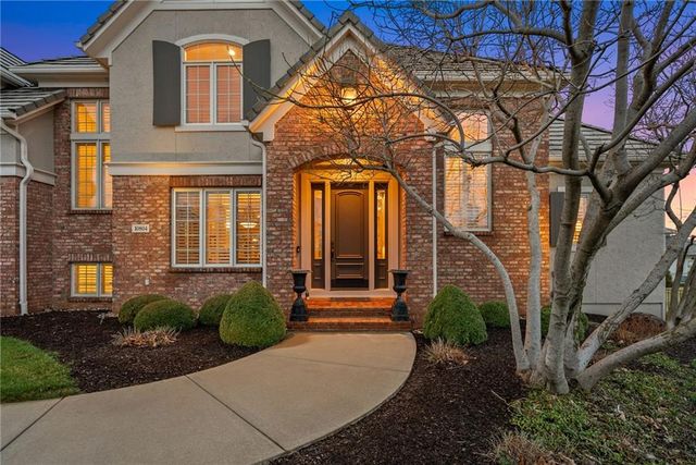 10804 W 141st Street, Overland Park, KS 66221