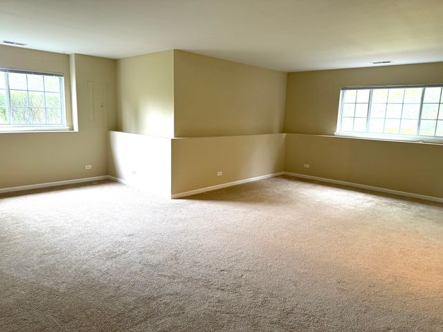 2419 Oakfield Court 2419, Aurora, IL 60503