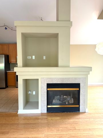 2419 Oakfield Court 2419, Aurora, IL 60503