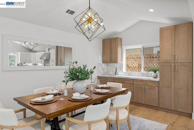 3161 Plymouth Road, Lafayette, CA 94549