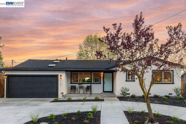 3161 Plymouth Road, Lafayette, CA 94549