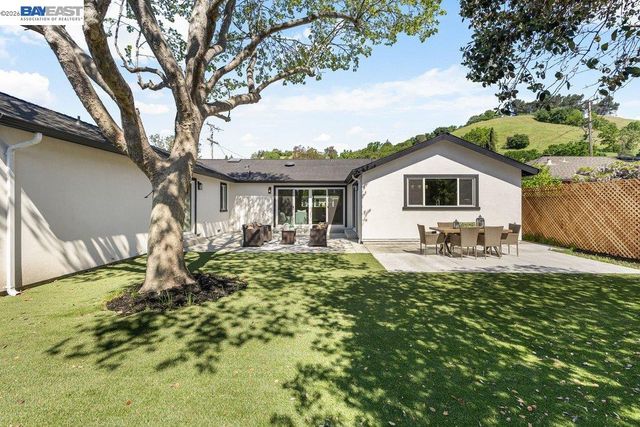 3161 Plymouth Road, Lafayette, CA 94549