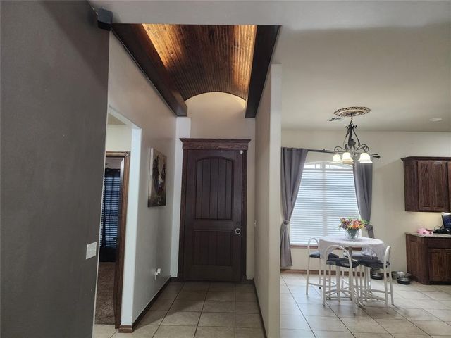 928 County Street 2932, Tuttle, OK 73089