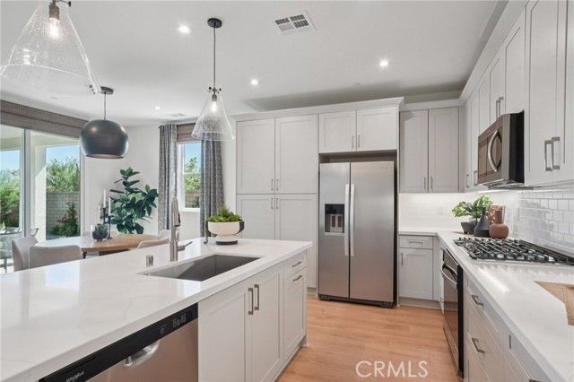 73550 Raphael Drive, Palm Desert, CA 92211