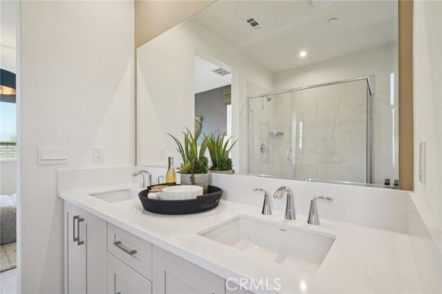 73550 Raphael Drive, Palm Desert, CA 92211