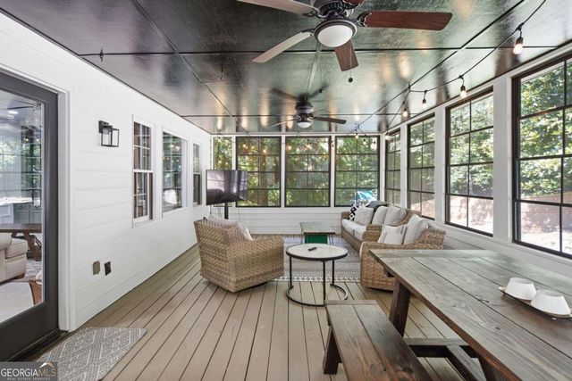 2031 Cliff Side Court SE, Smyrna, GA 30080