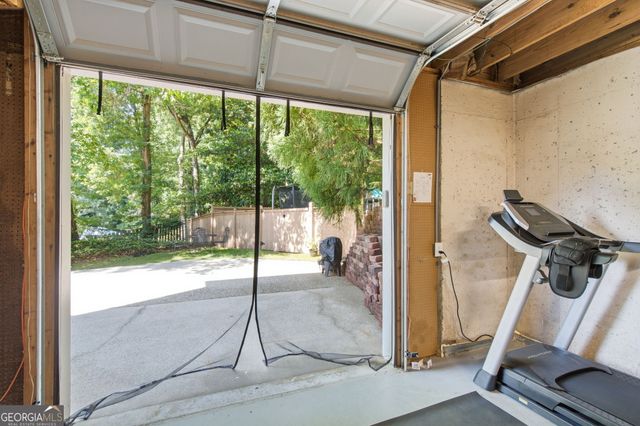 2031 Cliff Side Court SE, Smyrna, GA 30080