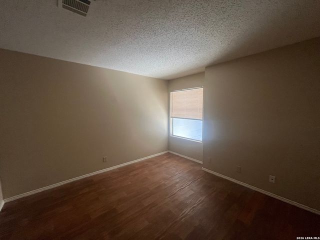 5523 Lochmoor Apt 2, San Antonio, TX 78244