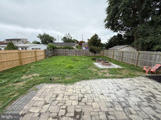 222 SAMDIN BLVD, Hamilton, NJ 08610