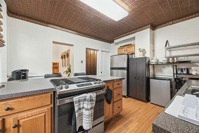 110 S 13th Street, South Side, PA 15203
