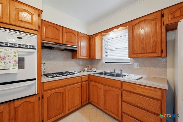 2313 Post Oak Avenue, Copperas Cove, TX 76522