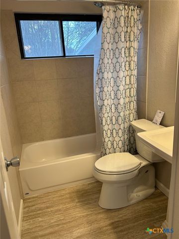 2313 Post Oak Avenue, Copperas Cove, TX 76522