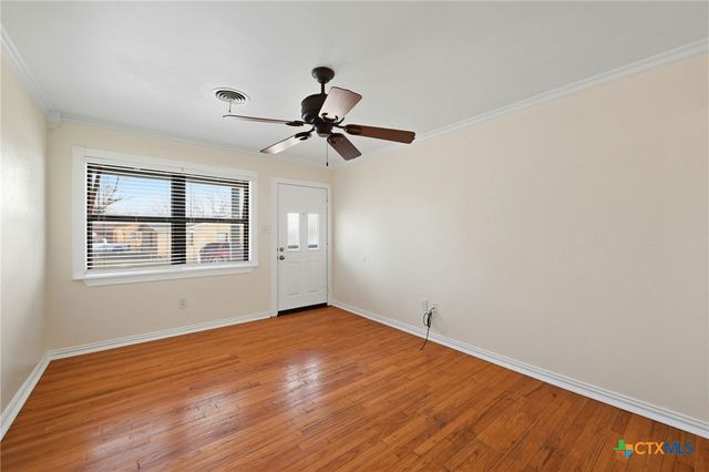 2313 Post Oak Avenue, Copperas Cove, TX 76522