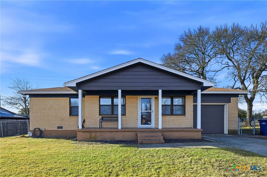 2313 Post Oak Avenue, Copperas Cove, TX 76522