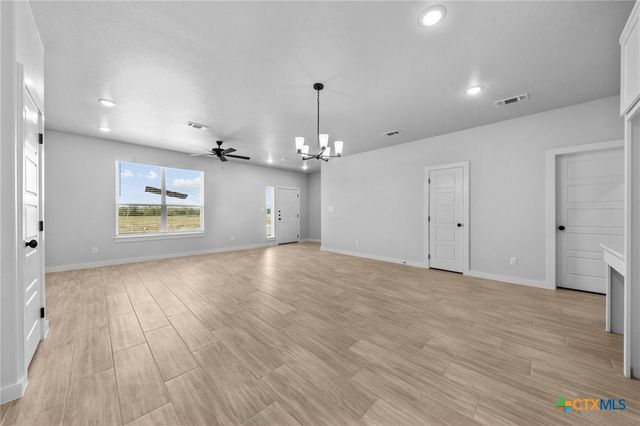 4619 Kings Crossing Boulevard, Temple, TX 76502