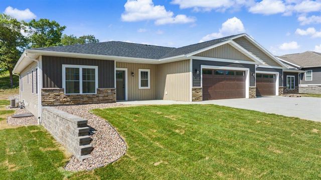 W7676 Castle Mound ROAD, Holmen, WI 54636