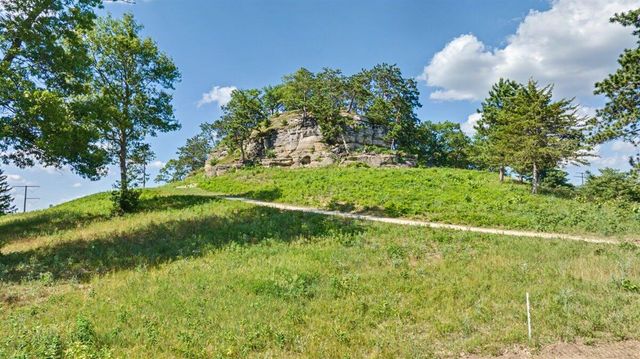 W7676 Castle Mound ROAD, Holmen, WI 54636