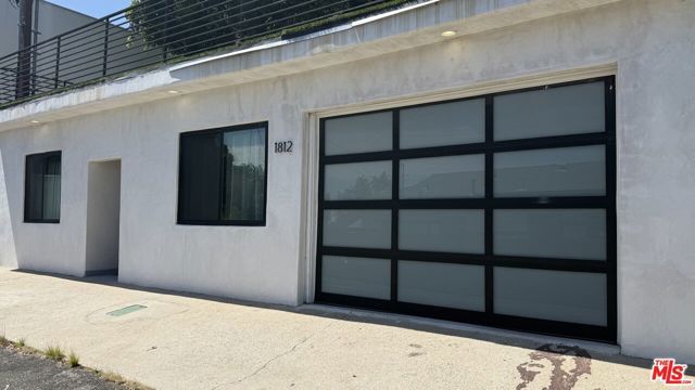 1812 Navy Street, Santa Monica, CA 90405