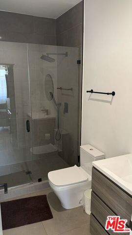 1812 Navy Street, Santa Monica, CA 90405