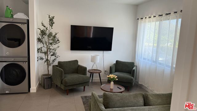 1812 Navy Street, Santa Monica, CA 90405