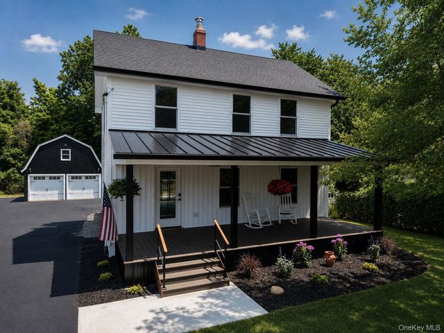 33 County Highway 17, Thompson Ridge, NY 10985
