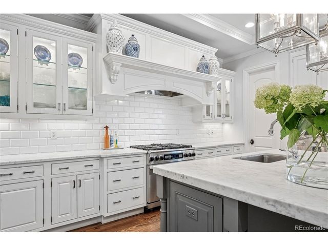 1124 S High St, Denver, CO 80210