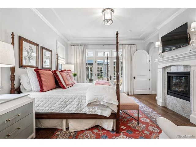1124 S High St, Denver, CO 80210