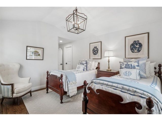 1124 S High St, Denver, CO 80210
