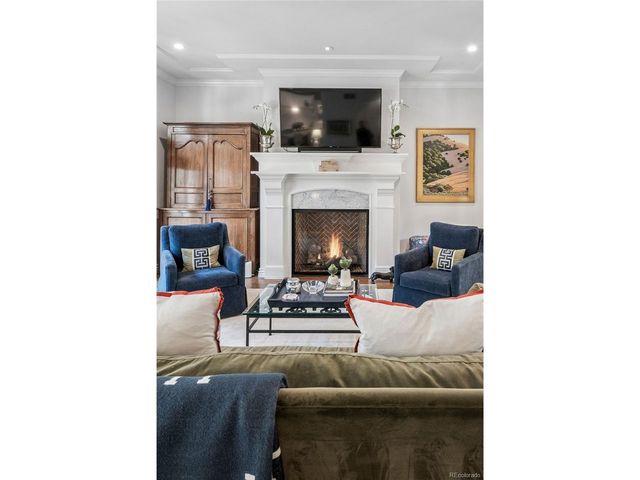 1124 S High St, Denver, CO 80210