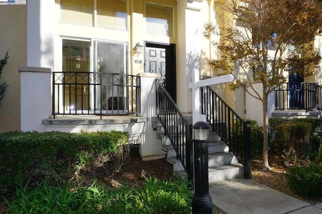 178 STOCKWELL DR, Mountain View, CA 94043