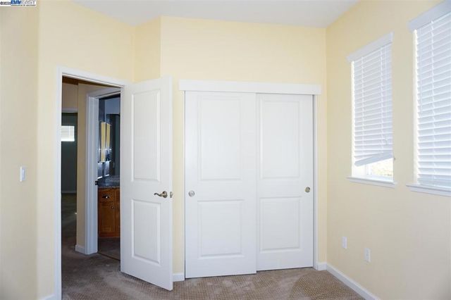 178 STOCKWELL DR, Mountain View, CA 94043