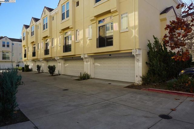 178 STOCKWELL DR, Mountain View, CA 94043