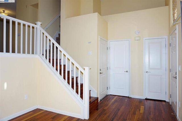 178 STOCKWELL DR, Mountain View, CA 94043