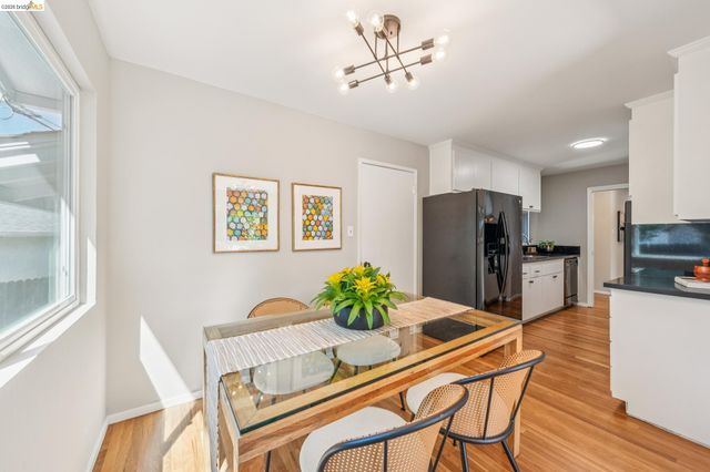 2751 Perlita Ct, Hayward, CA 94541