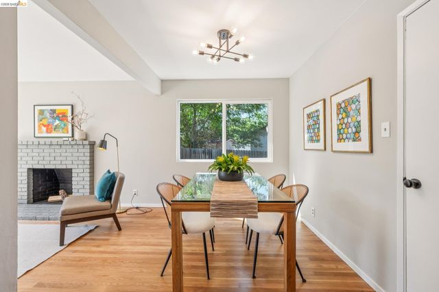 2751 Perlita Ct, Hayward, CA 94541