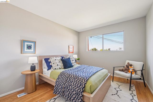 2751 Perlita Ct, Hayward, CA 94541