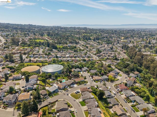 2751 Perlita Ct, Hayward, CA 94541