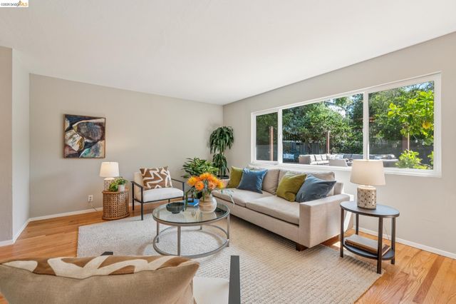 2751 Perlita Ct, Hayward, CA 94541