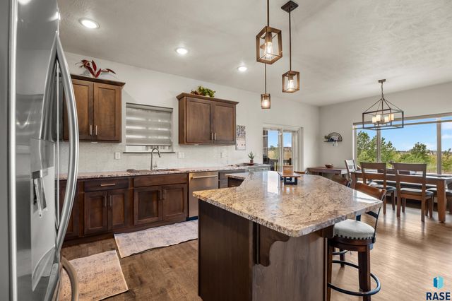 3924 S Faith Ave Avenue, Sioux Falls, SD 57110