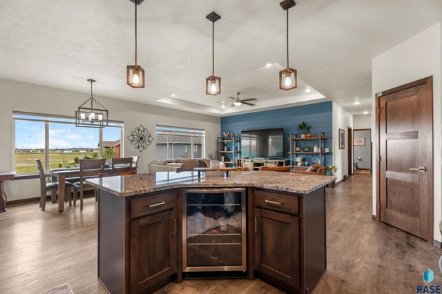 3924 S Faith Ave Avenue, Sioux Falls, SD 57110