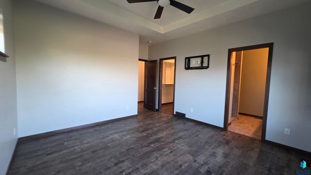 3924 S Faith Ave Avenue, Sioux Falls, SD 57110