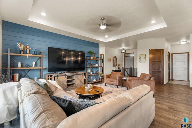 3924 S Faith Ave Avenue, Sioux Falls, SD 57110