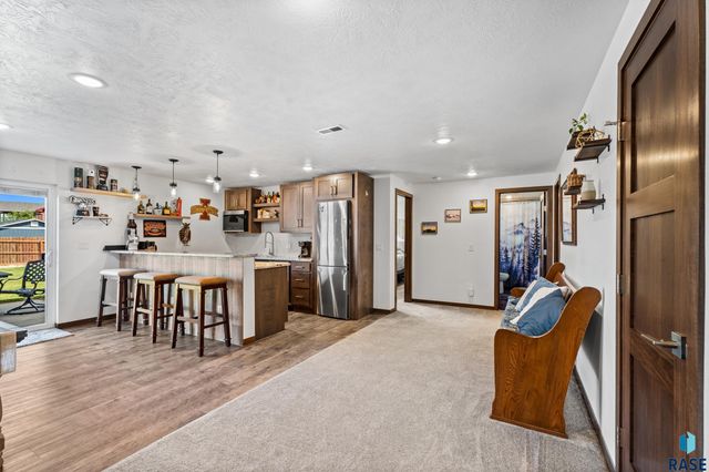 3924 S Faith Ave Avenue, Sioux Falls, SD 57110