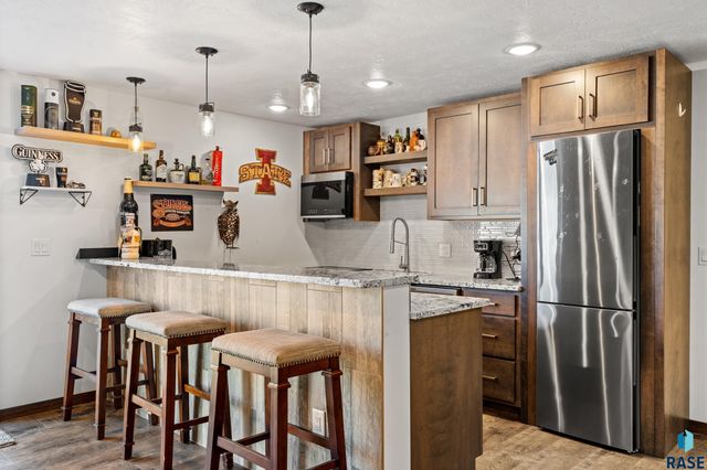 3924 S Faith Ave Avenue, Sioux Falls, SD 57110
